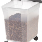 IRIS Airtight Pet Food Container On Sale