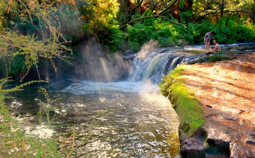 Kerosene Creek NZHotPools co nz ALL NZ s Hot Pools In One Place