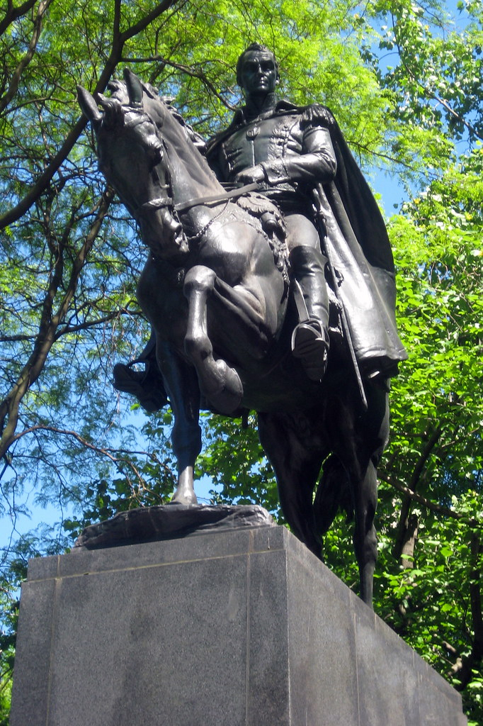 NYC Central Park Bol var Plaza Sim n Bol var Statue Flickr