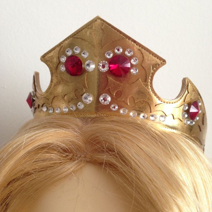 Princess Aurora Crown Pictures To Pin On Pinterest ThePinsta Tiaras