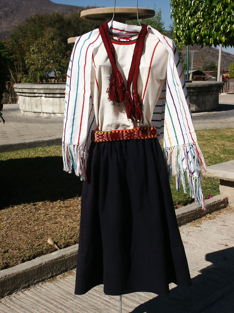 Traje Mixe De Tamazulapam Oaxaca Mexico Ayuuk Traje Mix Flickr